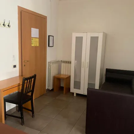 Hotel Indipendenza-2